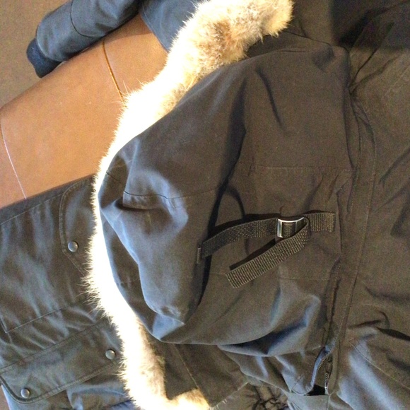 Canada Goose black x small excellent condition - Picture 5 of 6